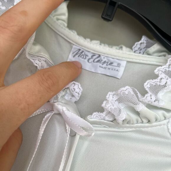 Vintage Miss Elaine Pale Blue Lace Robe Nightgown Sz M Cottagecore USA Made - Picture 2 of 10